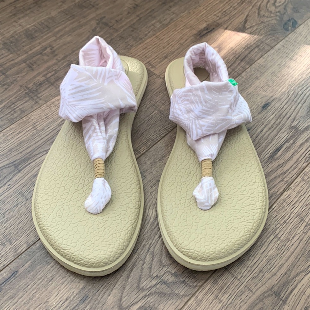 Sanuk Sandals